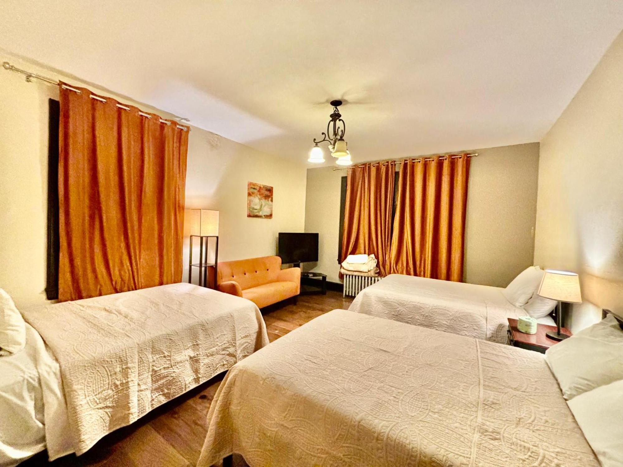 Family Guest House 纽瓦克 外观 照片