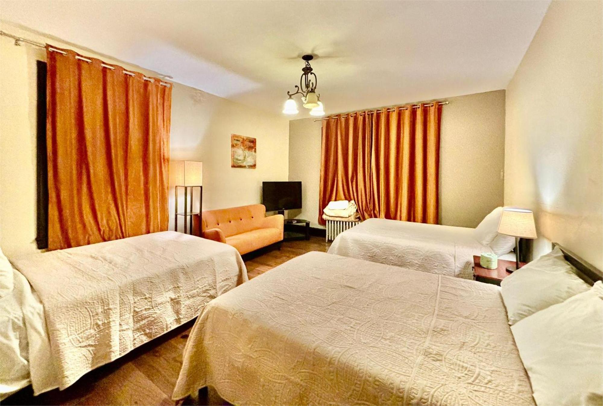 Family Guest House 纽瓦克 外观 照片